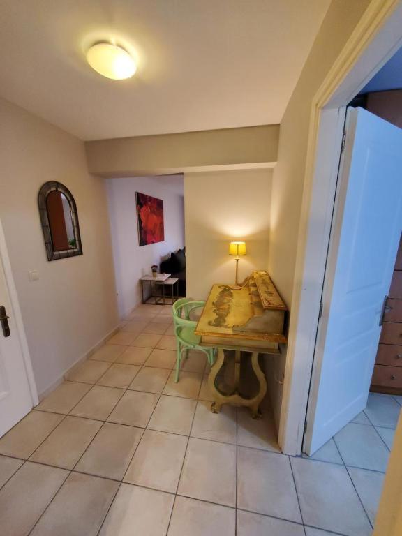 Sior Dionysios Apartment Аргостолион Екстериор снимка